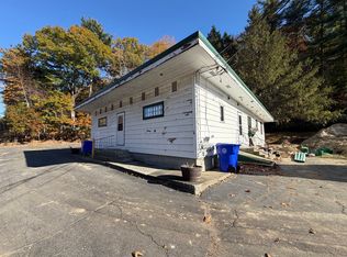 125 French King Hwy, Greenfield, MA 01301