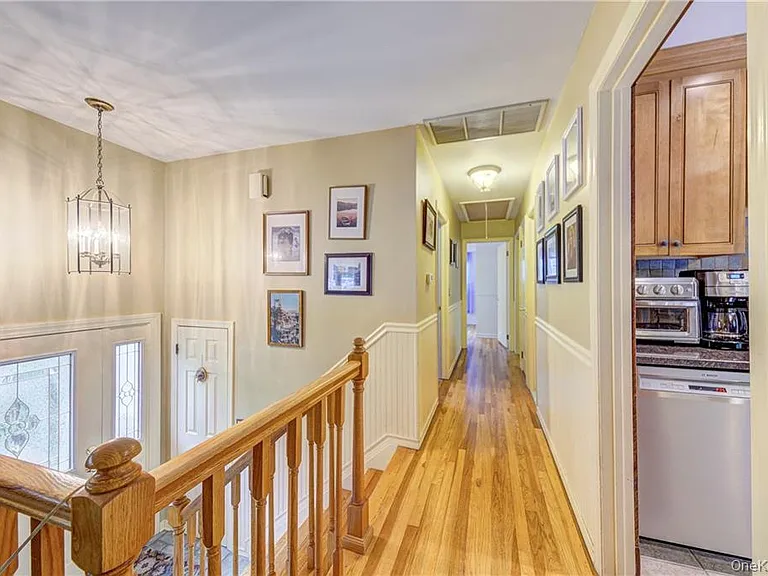 23 Chatham Rd — Photo 4