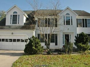 8 Sapphire Hill Ct, Baltimore, MD 21209