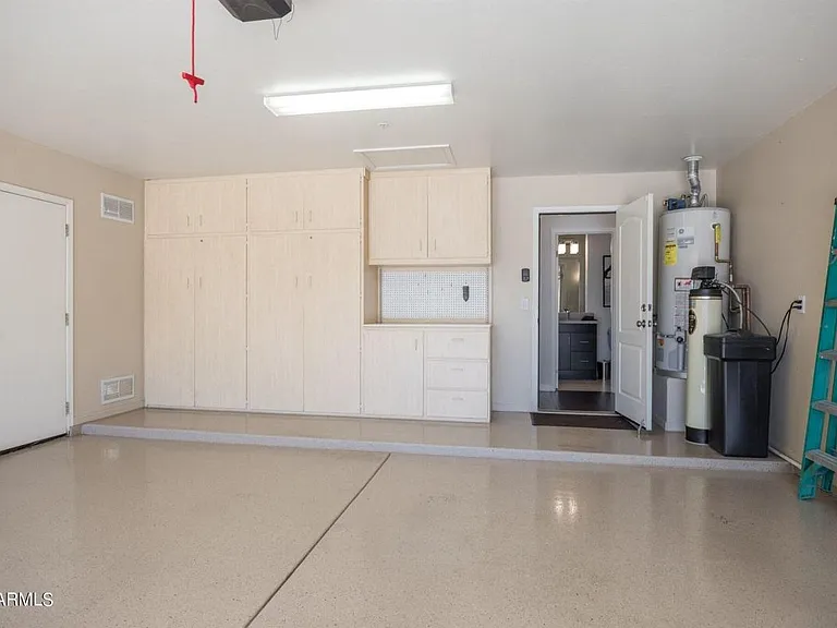 8184 E Beardsley Rd — Photo 27