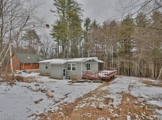 104 Bugle Ct, Lackawaxen, PA 18435