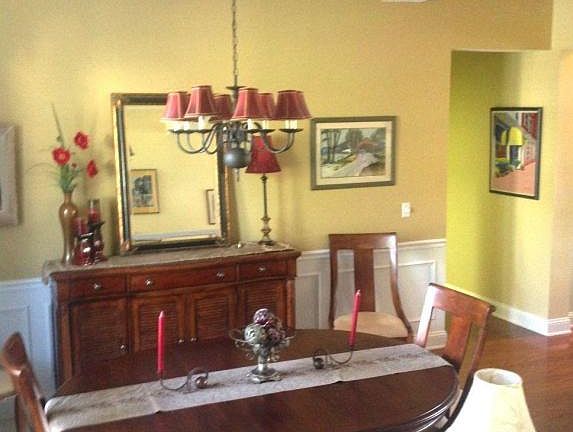 5th image of 1832 Forest Glen Way