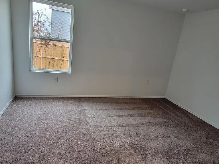 10010 Ana Hts — Photo 19