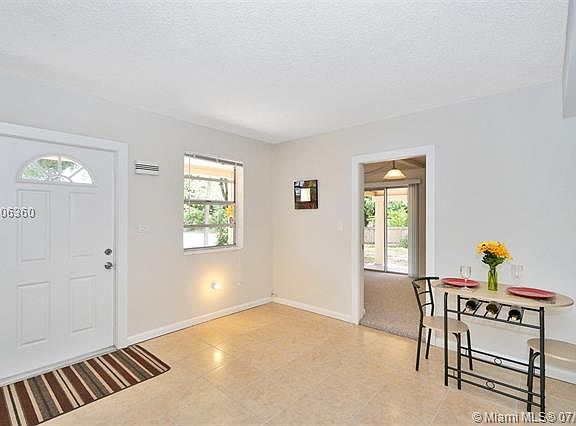 5th image of 5161 NE 17th Ave