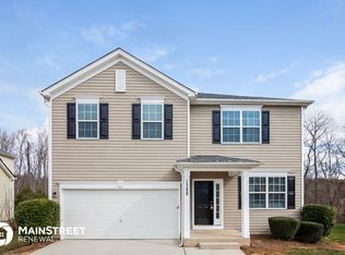 1388 Bottle Brush Ln, Harrisburg, NC 28075