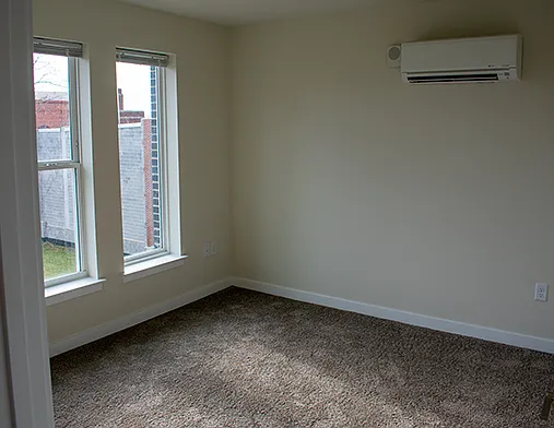 Renaissance Row — Photo 18