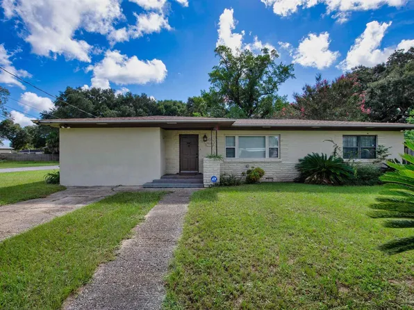 5824 Nashville Ave, Pensacola, FL 32526