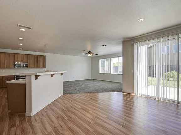 5th image of 1408 Arlington Way