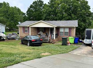 808 Cross Link Rd, Raleigh, NC 27610