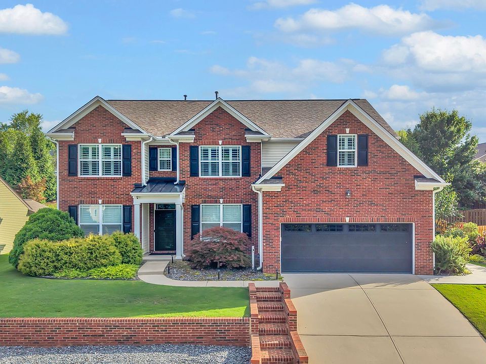 1st image of 160 Chandler Crest Ct