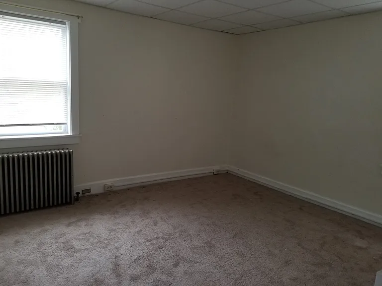 523 Beech St — Photo 8