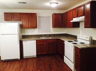 10 NE 9th St, Newcastle, OK 73065