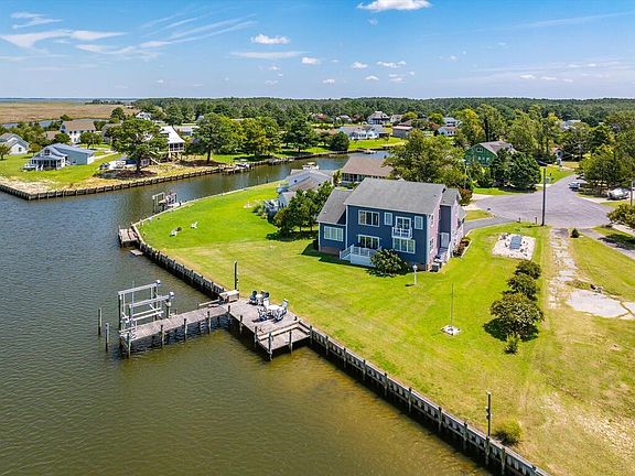 2nd image of 20319 Pintail Ln