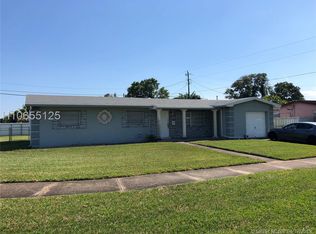 900 NW 175th St, Miami Gardens, FL 33169