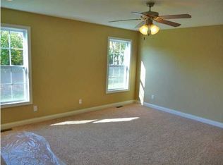 6118 Hudson Creek Dr, Louisville, KY 40291