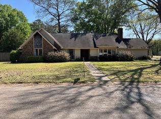 508 Anne Stokes Rd, Greenville, MS 38701