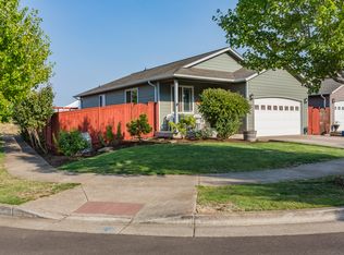 881 Trinity St NE, Albany, OR 97322