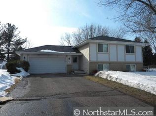 6481 Hokah Dr, Lino Lakes, MN 55014