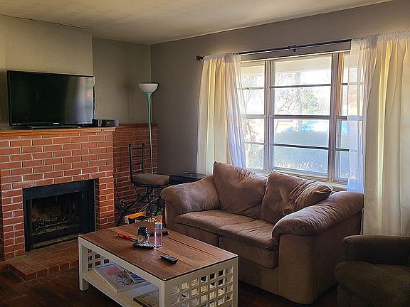 4th image of 517 Bacon Dr