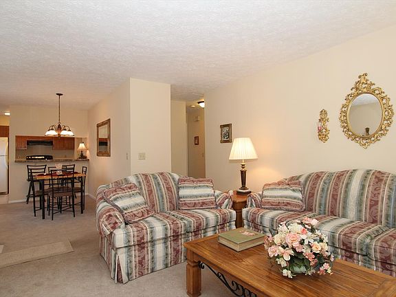 3rd image of 95 Twilight Dr #36-H2