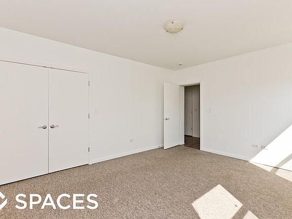 4th image of 1544 W Glenlake Ave #3DSRE