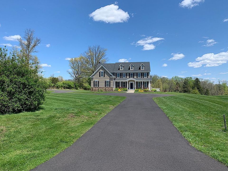 2nd image of 4575 Burnt House Hill Rd