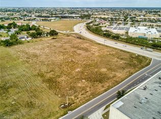 780 NE 19th Pl, Cape Coral, FL 33909