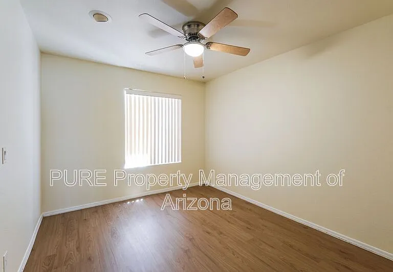 17906 N 92nd Ln — Photo 20