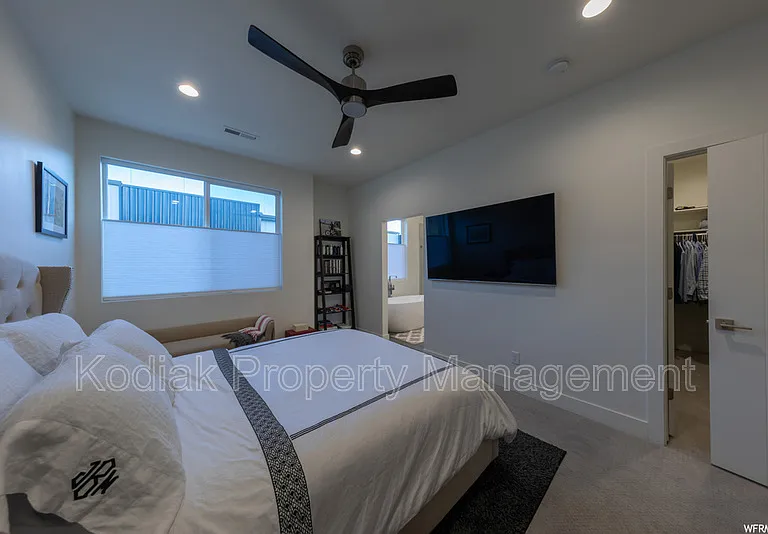 1541 E Talo Ct — Photo 24