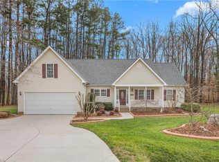 3008 Reese Pond Ct, Browns Summit, NC 27214