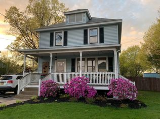 240 Maple St, Corinth, NY 12822