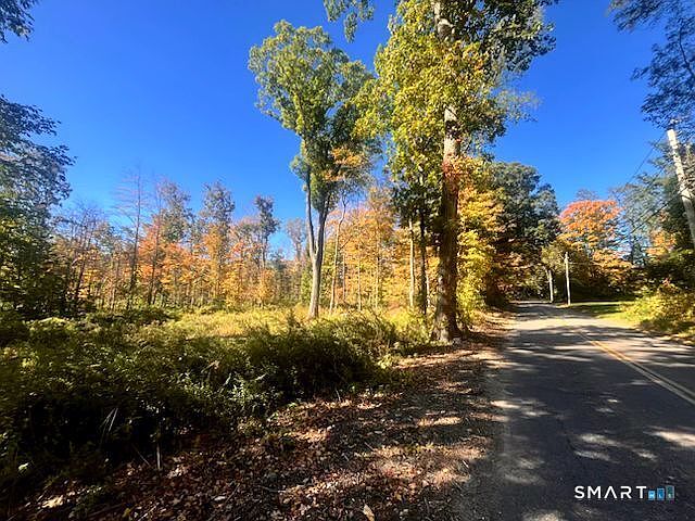 2nd image of 485 Goshen Hill Road