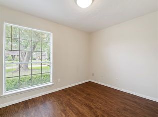 1310 Mossridge Dr, Missouri City, TX 77489