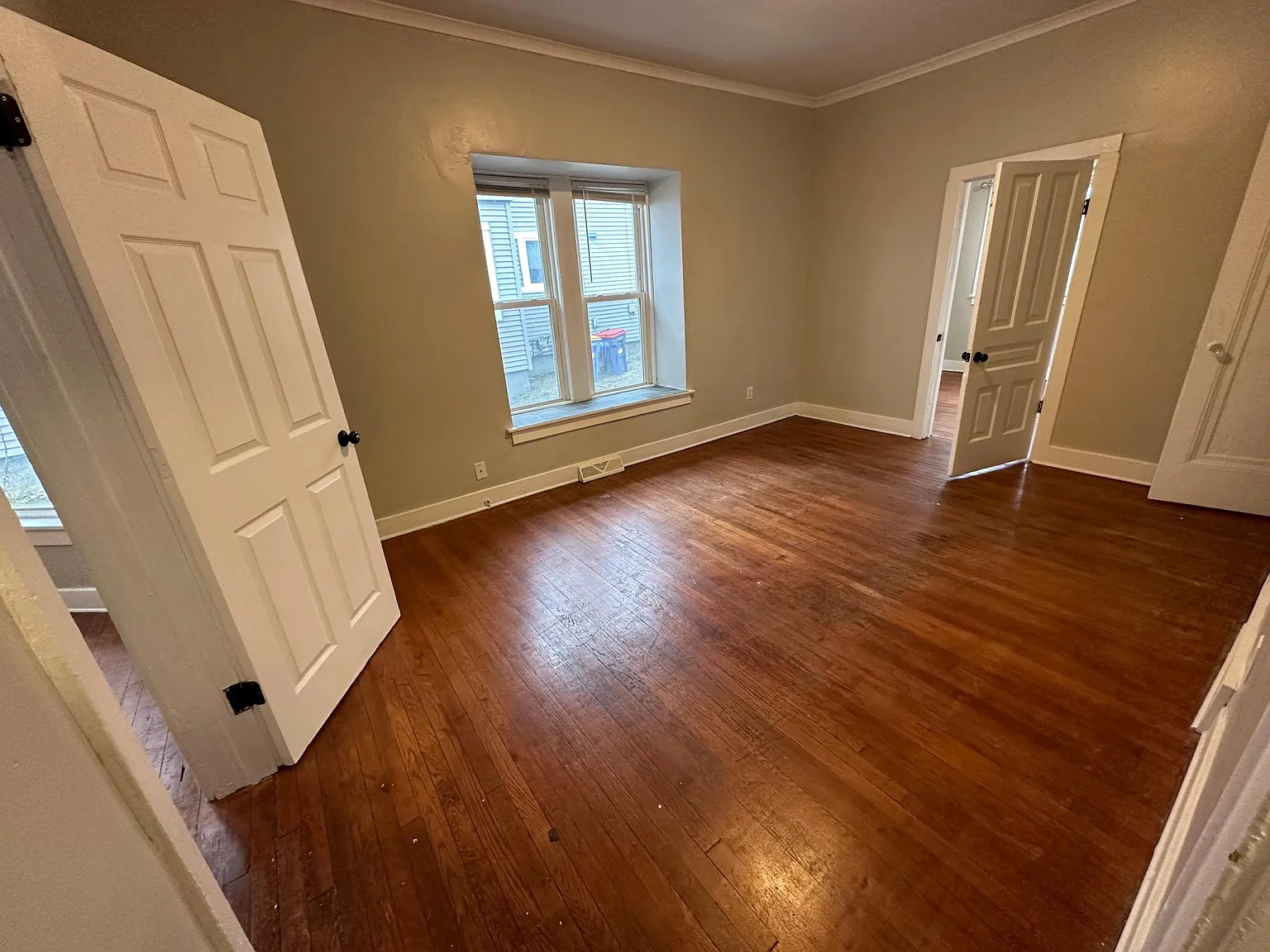 2 bed, 1100 sqft, $1,500 — Photo 4