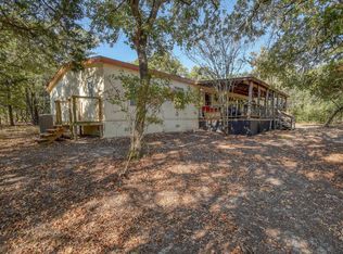 181 Lockwood Rd, Red Rock, TX 78662