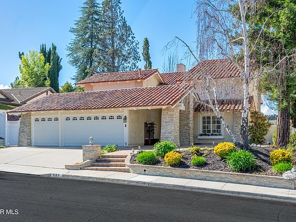 2nd image of 885 Blue Spring Dr
