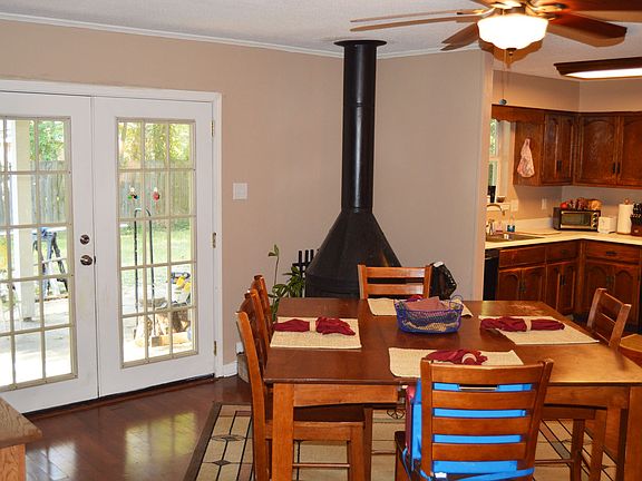 4th image of 2500 Valleywood Dr