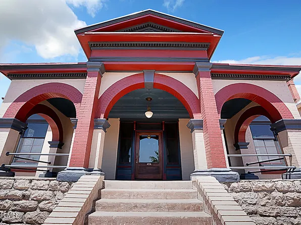 909 Upson Dr, El Paso, TX 79902