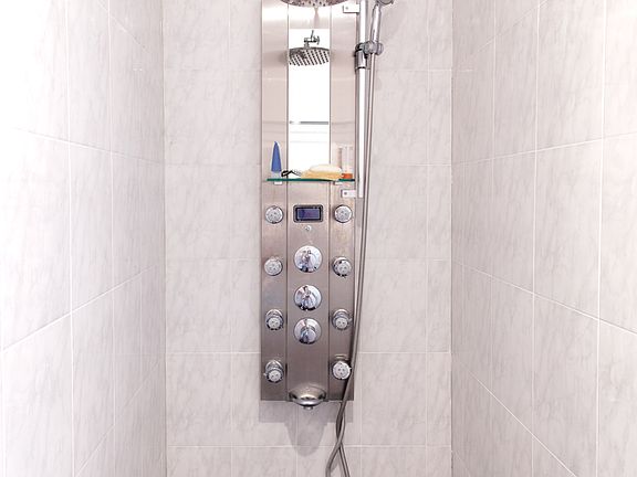 Massage shower head
