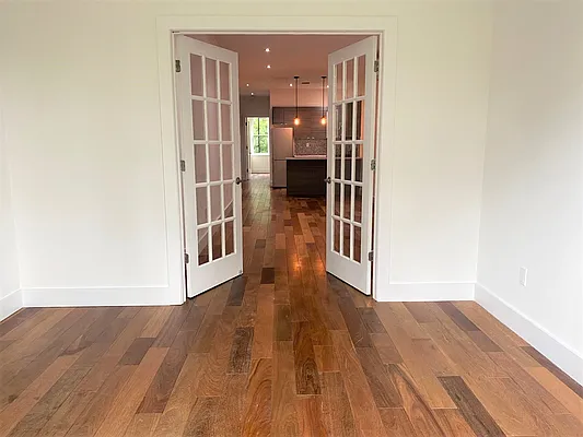 Rented by Skyline Group Real Estate | media 14