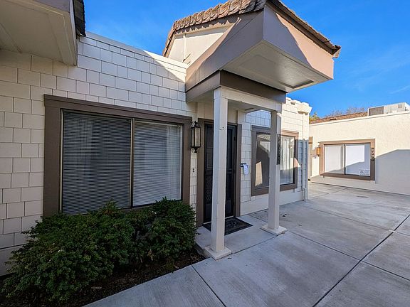 2nd image of 6091 Montgomery Ct