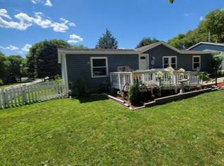 202 N 20th St, Ashland, NE 68003