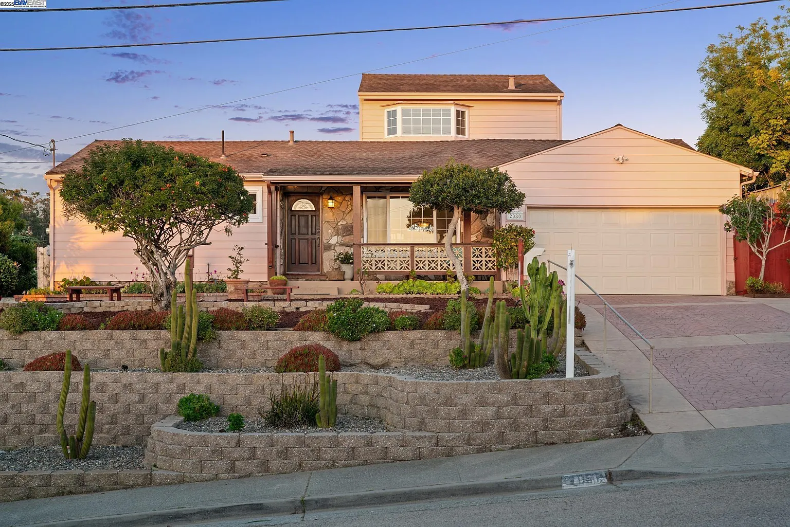 2080 Mendocino St photo 1