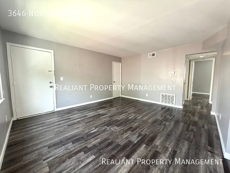 3646 Northdale Pl #4 — Photo 3