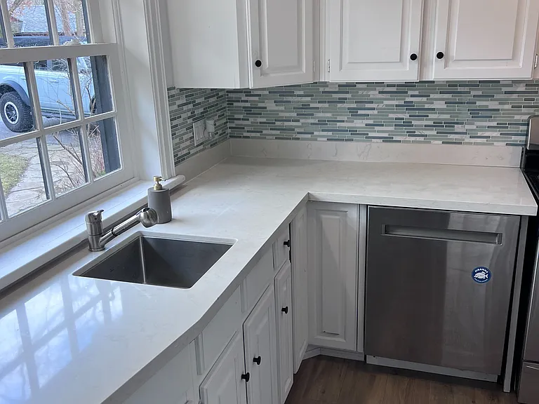 804 Shadeland Ave — Photo 10