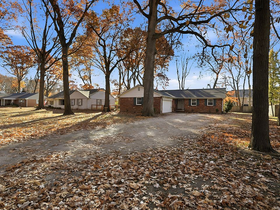 3329 Melbourne Rd, Indianapolis, IN 46228 | Zillow