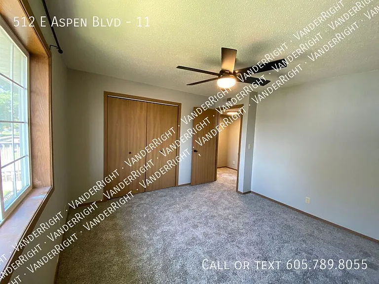 512 E Aspen Blvd #11 — Photo 3