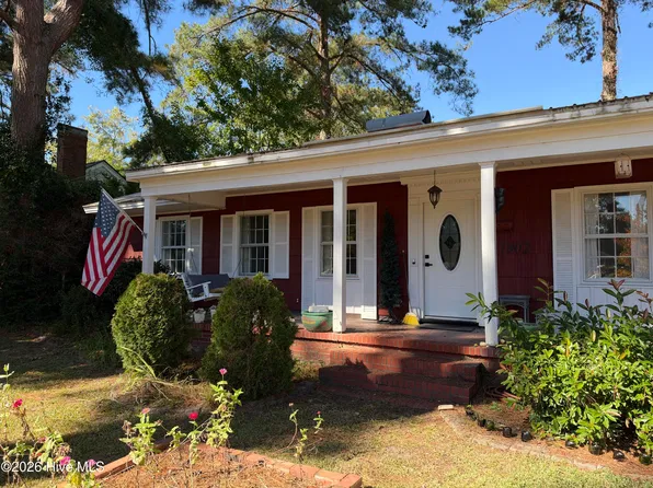 1902 Trent Boulevard, New Bern, NC 28560