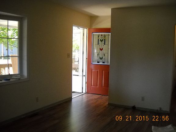 Living room with new floorin
