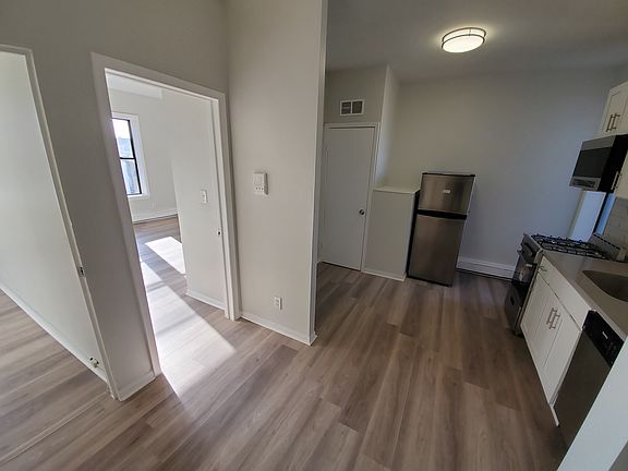 3rd image of 195 Clinton Ave #3C